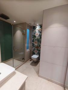 Bedroom Image of 2200 Sq.ft 3 BHK Builder Floor for sale in Hauz Khas New Delhi for Rs. 45000000