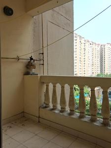 Living Room Image of 1035 Sq.ft 2 BHK Apartment / Flat for rent in Amrapali Silicon City, Sector 76 Noida for Rs. 35000