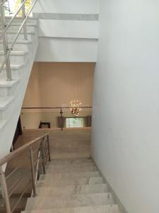 Balcony Image of 4500 Sq.ft 4 BHK Independent House for rent in Banjara Hills Hyderabad for Rs. 280000