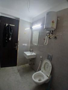Bathroom Image of 2185 Sq.ft 3.5 BHK Apartment / Flat for sale in Sunworld Arista, Sector 168 Noida for Rs. 29000000