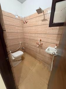 Image of 1000 Sq.ft 2 BHK Apartment / Flat for rent in JMD A1 Height, Sector 73, Noida for Rs. 18000