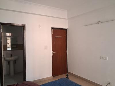 Bedroom Image of 1750 Sq.ft 3 BHK Apartment / Flat for sale in Sector 137 Noida for Rs. 18500000