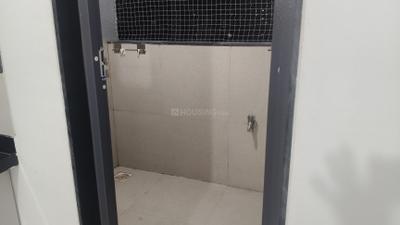 Image of 1250 Sq.ft 3 BHK Apartment / Flat for rent in Kamalraj Athens B And C, Wakad, Pune for Rs. 45000
