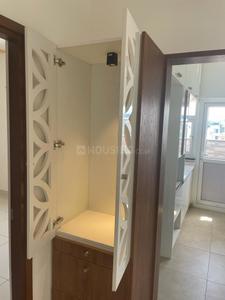 Bathroom Image of 1000 Sq.ft 2 BHK Apartment / Flat for rent in Prestige Jindal City, Anchepalya Bengaluru for Rs. 42000