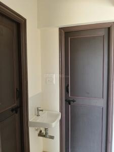 Bathroom Image of 400 Sq.ft 1 BHK Apartment / Flat for rent in Skylark Apartments RVR 7A At Riverview City, Loni Kalbhor Pune for Rs. 9000
