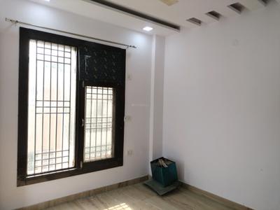 Bedroom Image of 650 Sq.ft 2 BHK Builder Floor for sale in DDA Residential Flats, Sector 8 Dwarka New Delhi for Rs. 11000000