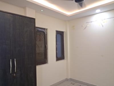 Bedroom Image of 2250 Sq.ft 4 BHK Builder Floor for rent in Paschim Vihar New Delhi for Rs. 47000