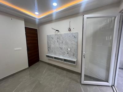 Bedroom Image of 720 Sq.ft 2 BHK Builder Floor for rent in Janakpuri New Delhi for Rs. 36000