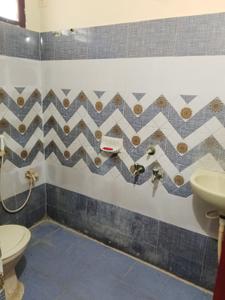 Bathroom Image of 1450 Sq.ft 3 BHK Apartment / Flat for sale in Kanuru Vijayawada for Rs. 6000000