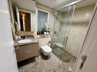 Image of 2301 Sq.ft 3.5 BHK Apartment / Flat for sale in DLF One Midtown, Karampura, New Delhi for Rs. 64000000