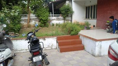 Balcony Image of 3150 Sq.ft 4 BHK Independent House for sale in Adalaj Gandhinagar for Rs. 31000000