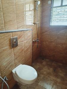 Bathroom Image of 1000 Sq.ft 2 BHK Apartment / Flat for sale in Puraniks Abitante Fiore, Bavdhan Pune for Rs. 6700000