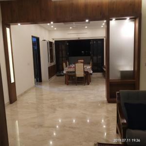 Hall Image of 2650 Sq.ft 3 BHK Apartment / Flat for rent in Richards Town Bengaluru for Rs. 150000