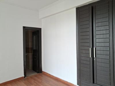 Bedroom Image of 1324 Sq.ft 3 BHK Apartment / Flat for sale in Amrapali Platinum, Sector 119 Noida for Rs. 12300000