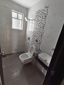 Bathroom Image of 1100 Sq.ft 3 BHK Apartment / Flat for rent in RM Hill Town, Kondhwa Budruk Pune for Rs. 27000