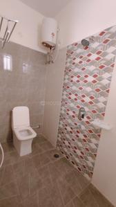 Bathroom Image of 1500 Sq.ft 3 BHK Apartment / Flat for rent in Madhapur Hyderabad for Rs. 45000