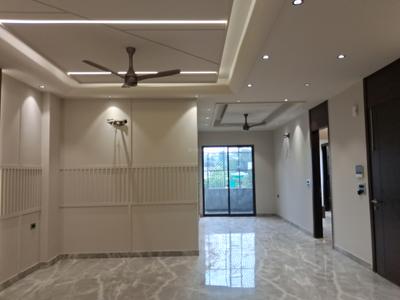 Living Room Image of 2250 Sq.ft 4 BHK Builder Floor for sale in Paschim Vihar New Delhi for Rs. 49000000