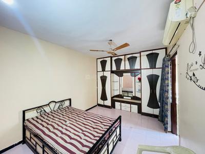 Bedroom Image of 1766 Sq.ft 3 BHK Apartment / Flat for rent in Shivalik Sachin Tower, Shyamal Ahmedabad for Rs. 32000