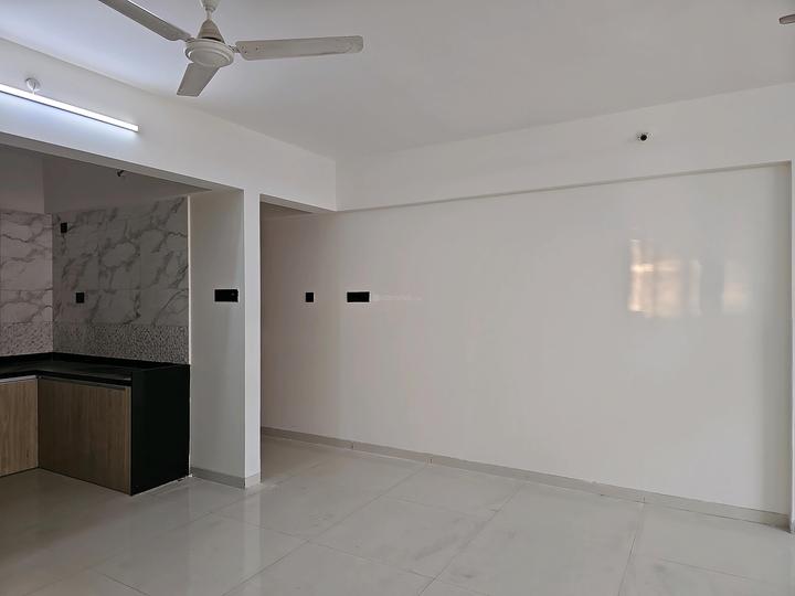 Krisna Nirmaan Amorapolis B Wing Main Image 1