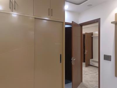 Bedroom Image of 850 Sq.ft 3 BHK Builder Floor for sale in Sector 23 Rohini New Delhi for Rs. 9800000