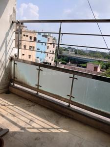 Balcony Image of 1350 Sq.ft 3 BHK Apartment / Flat for sale in Mahavir Enclave New Delhi for Rs. 10000000
