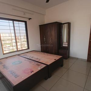 Bedroom Image of 727 Sq.ft 3 BHK Apartment / Flat for rent in Nirmaan One, New Gotri Vadodara for Rs. 22000