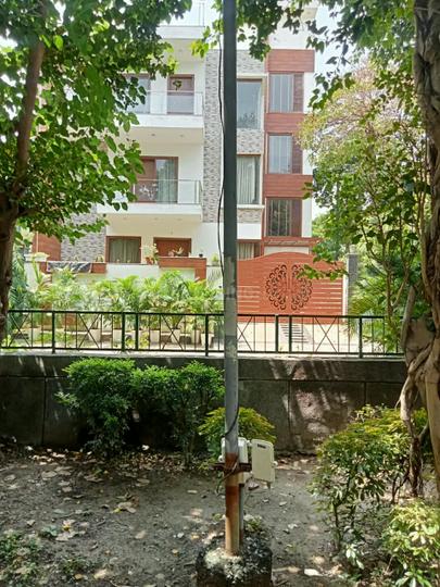 RWA sector 122 Main Image 1