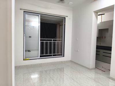Living Room Image of 510 Sq.ft 1 BHK Apartment / Flat for rent in Borivali West Mumbai for Rs. 40000