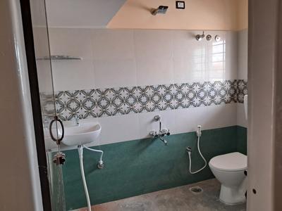 Bathroom Image of 450 Sq.ft 1 RK Independent House for rent in Hinkal Mysore for Rs. 6800