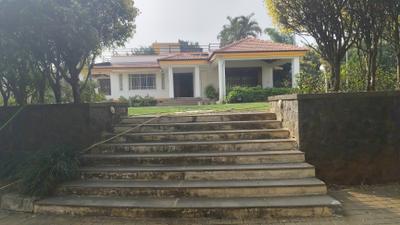 Kitchen Image of 5100 Sq.ft 3 BHK Villa for sale in Bhugaon Pune for Rs. 75000000