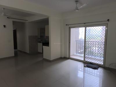 Living Room Image of 1140 Sq.ft 2.5 BHK Apartment / Flat for rent in JM Orchid, Sector 76 Noida for Rs. 40000