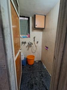 Image of 675 Sq.ft 2 BHK Apartment / Flat for rent in Kandivali East, Mumbai for Rs. 35000
