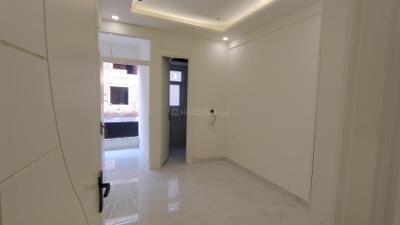 Bedroom Image of 2250 Sq.ft 4 BHK Builder Floor for sale in Sector 104 Noida for Rs. 8500000