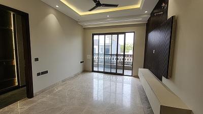 Bedroom Image of 2700 Sq.ft 4.5 BHK Builder Floor for sale in Punjabi Bagh New Delhi for Rs. 62500000
