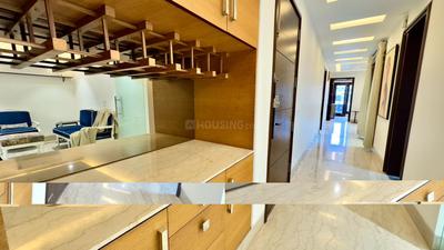 Hall Image of 5001 Sq.ft 4 BHK Apartment / Flat for rent in Hauz Khas New Delhi for Rs. 350000