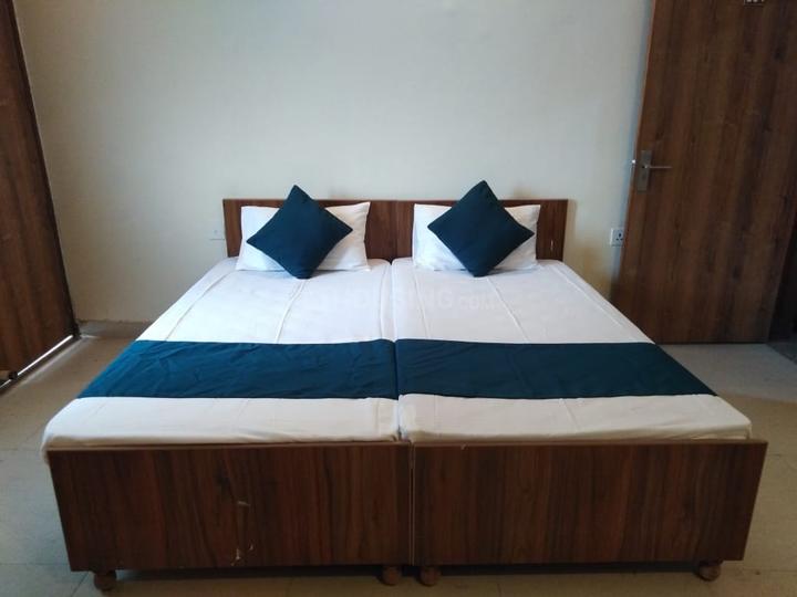 Bedroom Image of AM Girls PG in Sector 48, Gurgaon