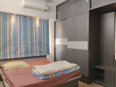 Bedroom Image of 950 Sq.ft 2 BHK Apartment / Flat for rent in Pacifica San Martin, Atladara Vadodara for Rs. 20000