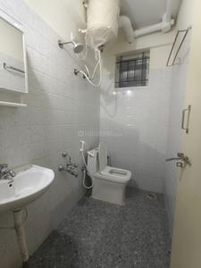 Bathroom Image of 600 Sq.ft 1 BHK Builder Floor for rent in Doddanekundi Bengaluru for Rs. 25000