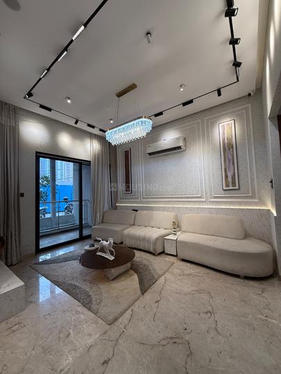 F Premium Main Image 1