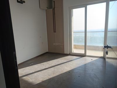Bedroom Image of 1250 Sq.ft 2 BHK Apartment / Flat for rent in Supertech Supernova, Sector 94 Noida for Rs. 55000