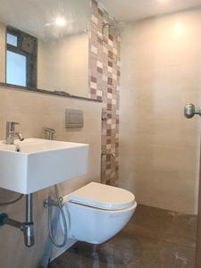 Common Bathroom Image of 900 Sq.ft 2 BHK Apartment / Flat for rent in Lodha Splendora Riverview, Kasarvadavali Thane for Rs. 27009
