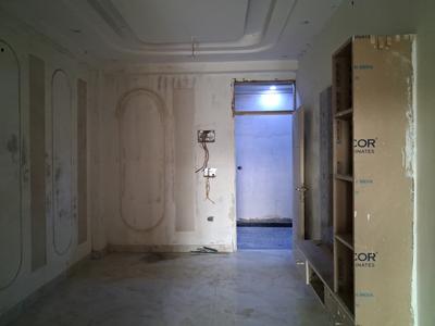 Living Room Image of 1450 Sq.ft 3 BHK Apartment / Flat for sale in Avenue 1, Sector 73 Noida for Rs. 5350000