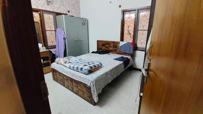 Bedroom Image of 1400 Sq.ft 4 BHK Independent House for rent in Kammanahalli Bengaluru for Rs. 70000