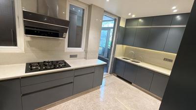 Kitchen Image of 3600 Sq.ft 4 BHK Builder Floor for rent in DLF Luxury Floors, DLF Phase 1 Gurgaon for Rs. 210000