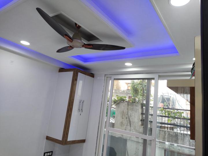 Mahavir Enclave Part 1, Mahavir Enclave Main Image 1