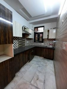 Kitchen Image of 950 Sq.ft 3 BHK Builder Floor for rent in Pitampura New Delhi for Rs. 27000