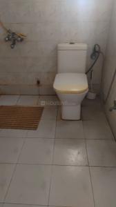 Image of 2000 Sq.ft 3.5 BHK Apartment / Flat for rent in Azad Apartments, Kalu Sarai, New Delhi for Rs. 130000