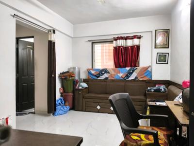 Living Room Image of 650 Sq.ft 1 BHK Apartment / Flat for rent in Kothrud Pune for Rs. 16000