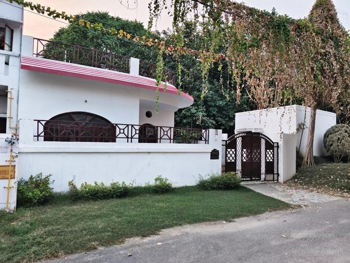 Block C, Indira Nagar Main Image 1