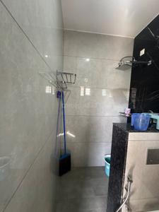 Bathroom Image of 1600 Sq.ft 3 BHK Apartment / Flat for rent in Kumaraswamy Layout Bengaluru for Rs. 48000